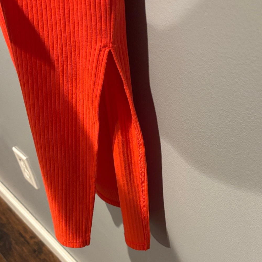 Bold Orange Ribbed Dress - Picture 2 of 4